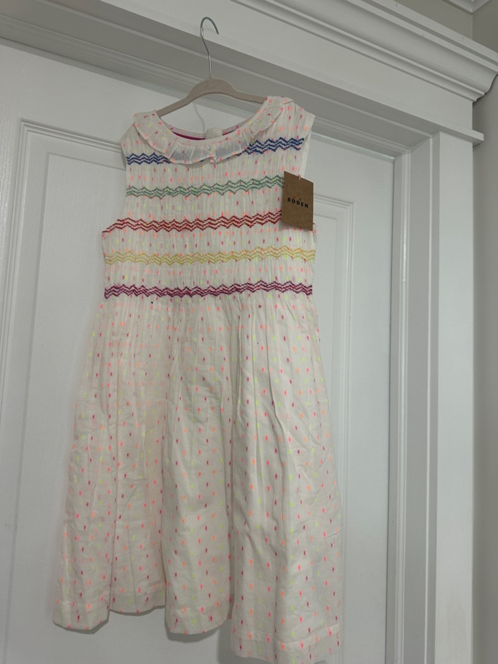 Mini Boden White Sleeveless Cotton Dress with Rainbow Embroidery